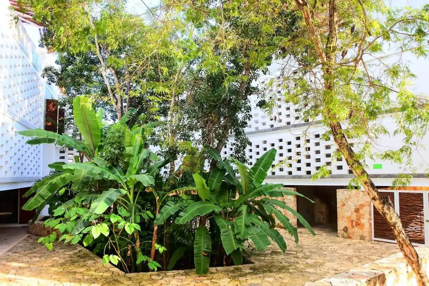 Casa De Piedra Tulum Aparthotel